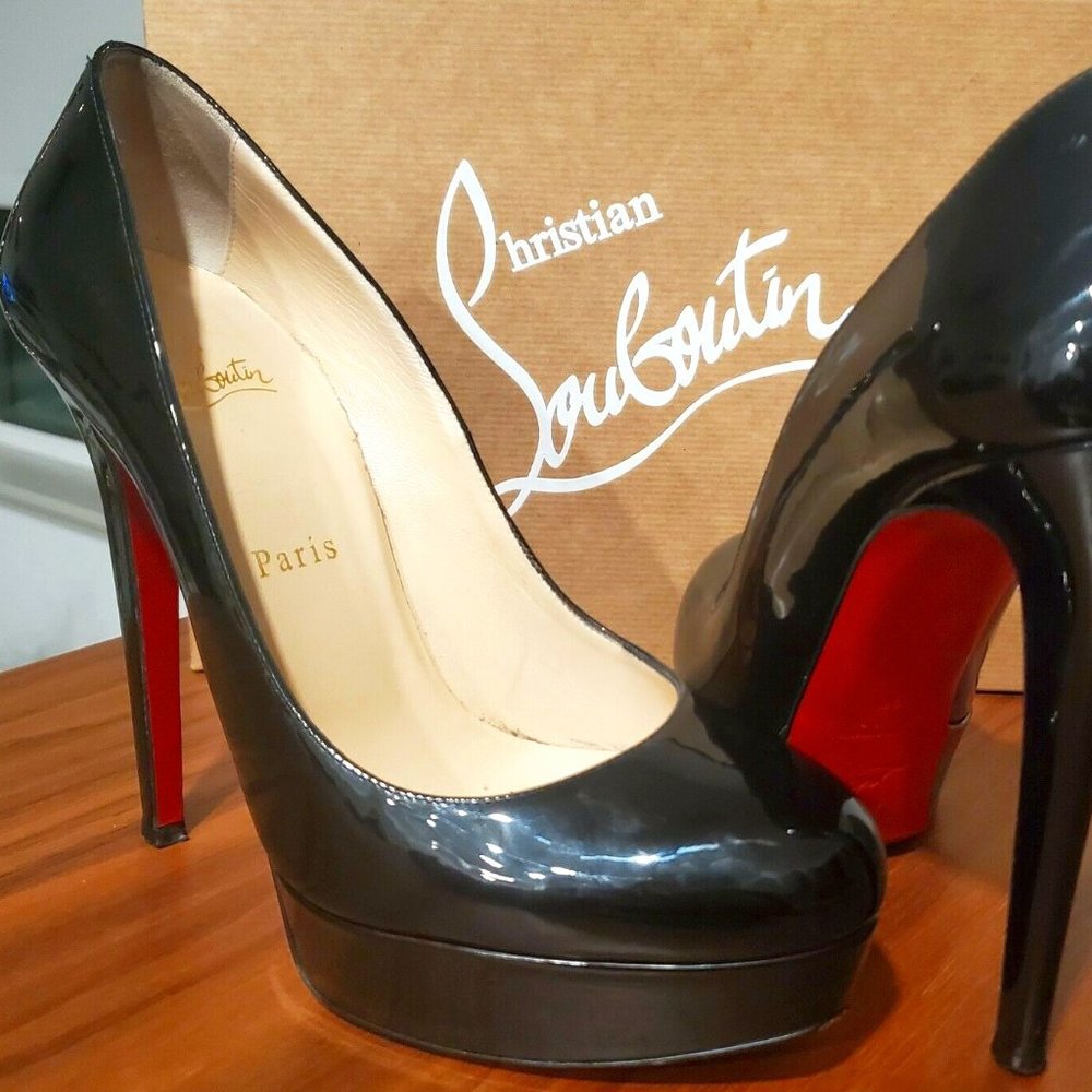 Christian Loubotin Bianca Black Patent Leather Heels Size 39
